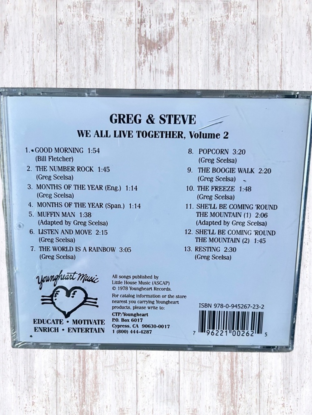NWT Greg & Steve We All Live Together Volume 2 Childrens CD - Picture 5 of 7